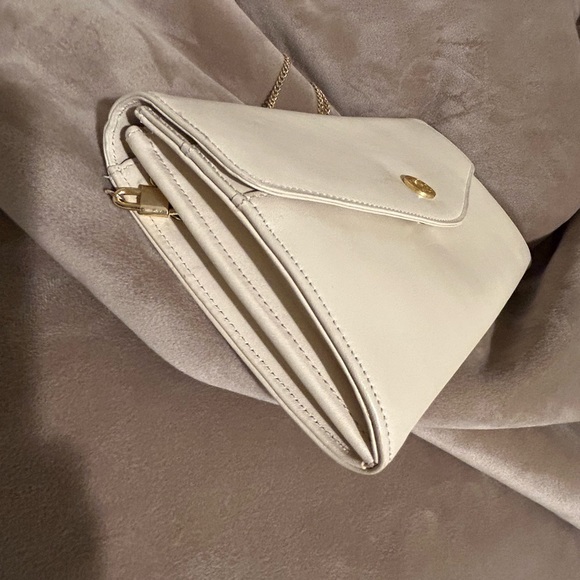 Christian Dior RARE envelope clutch crossbody, ivory leather LIKE NEW! - Picture 8 of 16